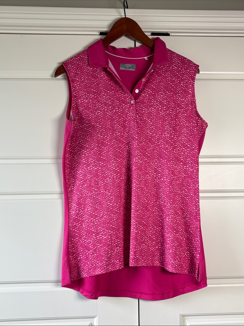 Callaway Sleeveless Polo Tank Top in Bright Pink Dotted Print
